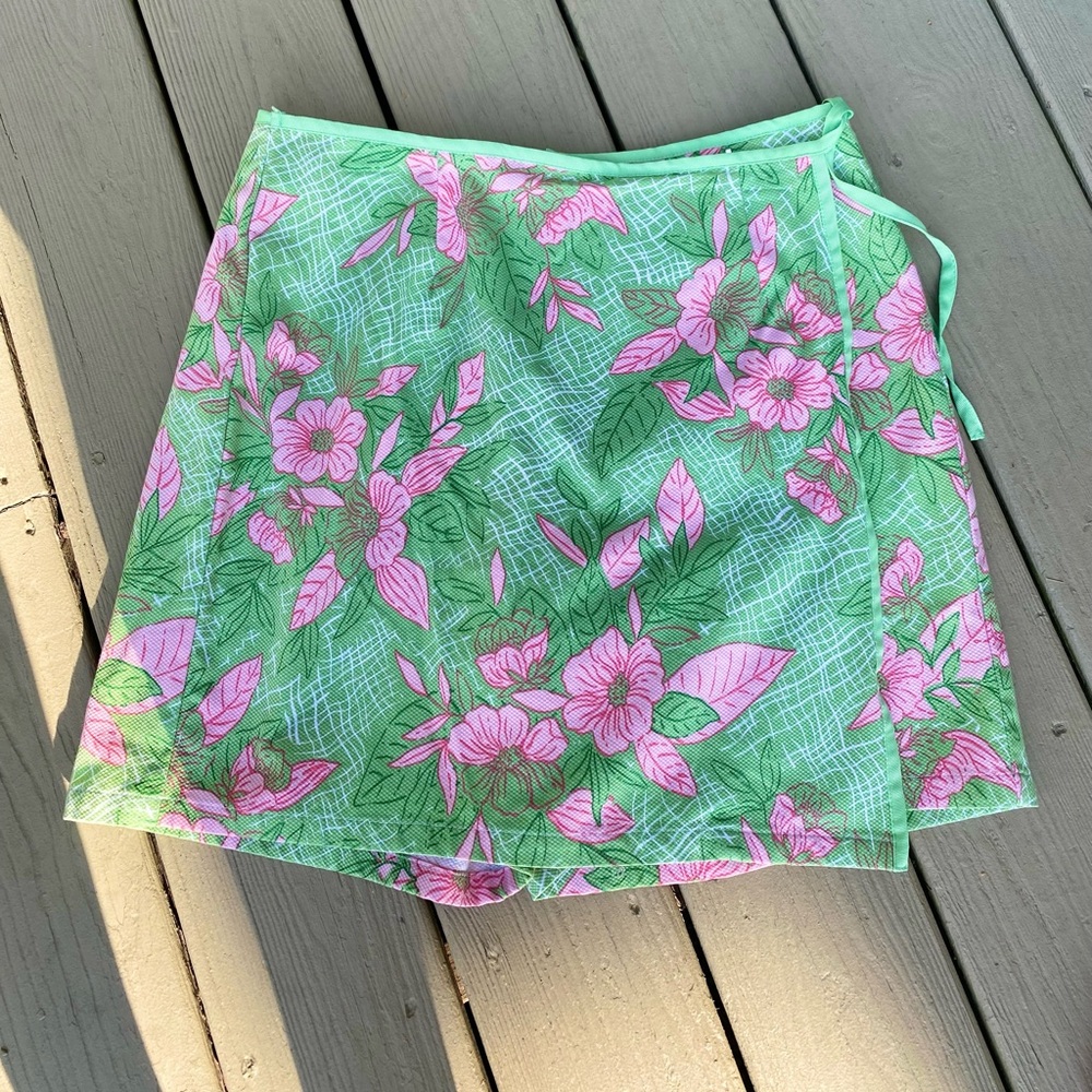 SAG HARBOR - Sport in Action Woman’s light green & floral skort, Size: 14P